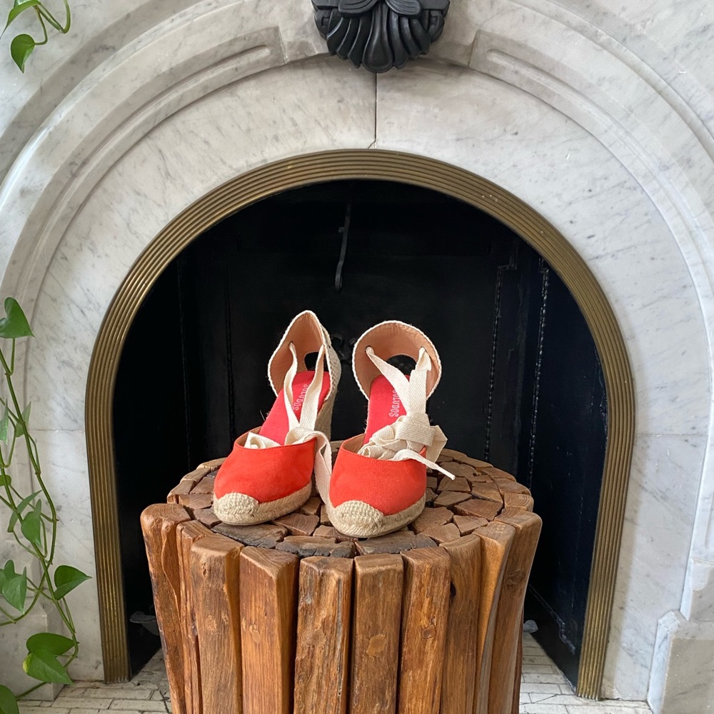 Soludos Classic 3.5” Wedge - size 6